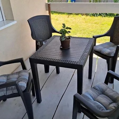 Balatoni Kertes Kucko *