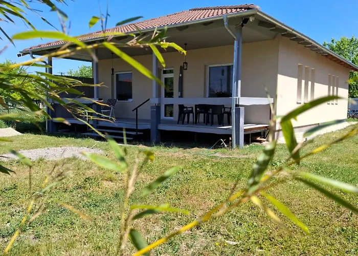 Balatoni Kertes Kucko * Siofok
