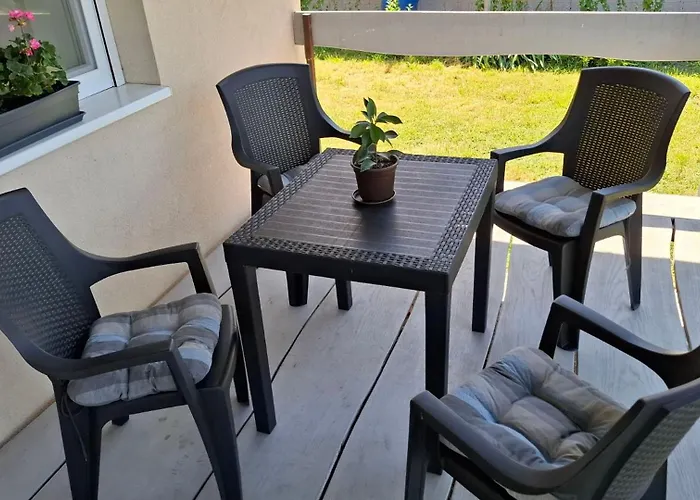 Balatoni Kertes Kucko *